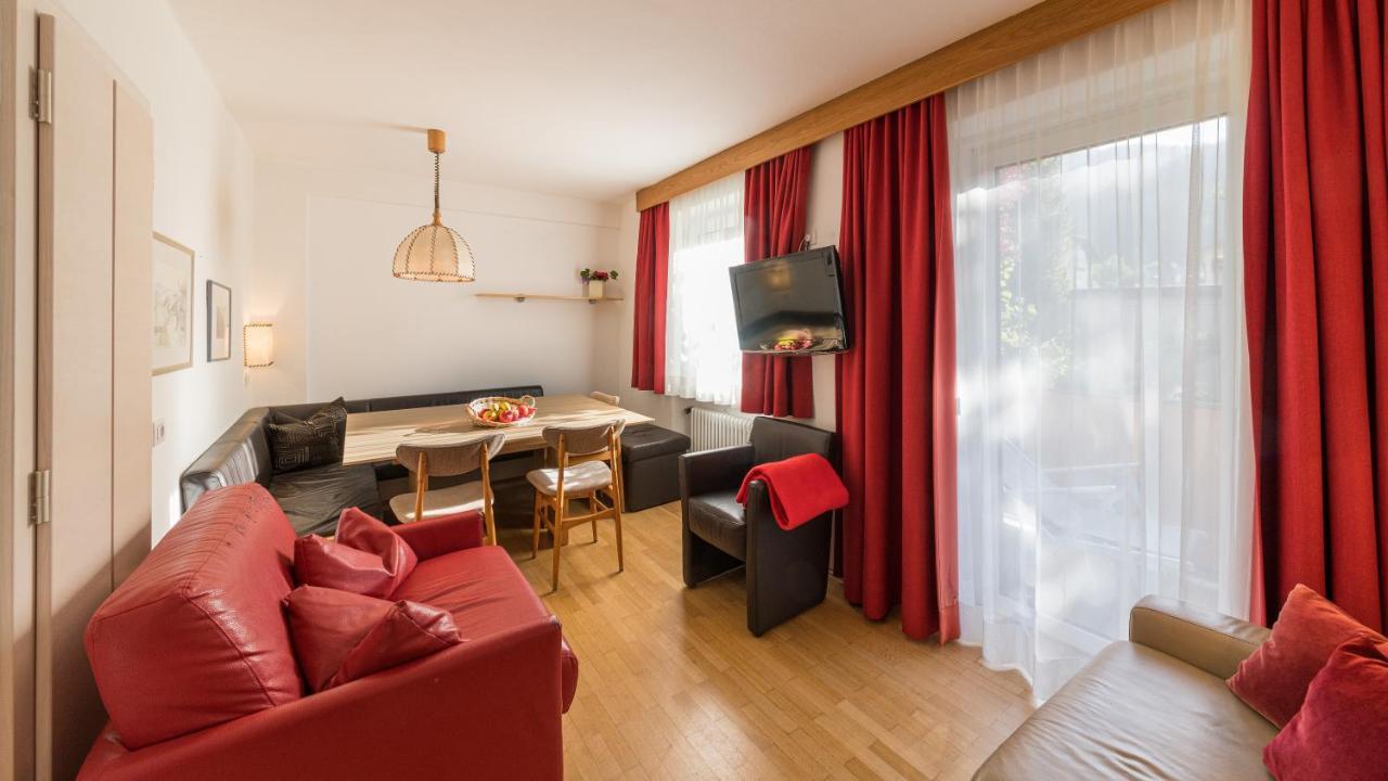 Appartchalet La Rondula Ortisei Esterno foto