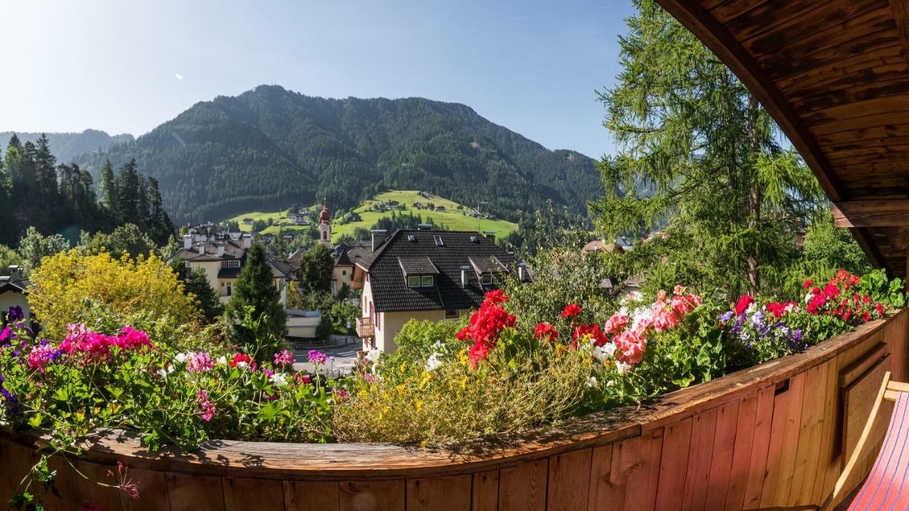 Appartchalet La Rondula Ortisei Esterno foto
